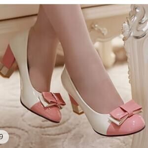 Ephemeral Retro Pin Up Baby Pink & Tan Patent Round Bow Toe Heels